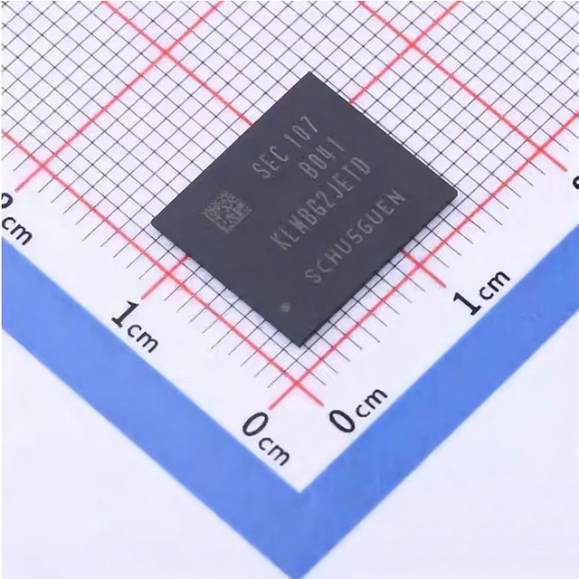 Original Integrated Circuit DDR4 Series SMD Mounting EMMC5.1 32GB 11.5x13x0.8mm BGA153 KLMBG2JETD-B041 Memory IC Chip
