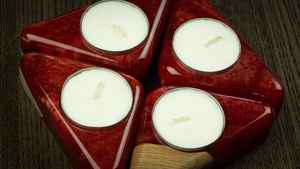 ที่ใส่เทียนเรซิ่นและไม้ระดับพรีเมียม ทำด้วยมือจากไม้เนื้อแข็งและเรซิ่น ดีไซน์ทันสมัยและใช้งานได้จริง เหมาะสำหรับบรรยากาศโรแมนติก - Product Image 5