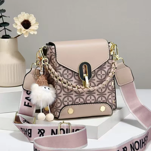 Sacs à bandoulière tendance pour filles, sacs à main pour femmes, sacs pour téléphone portable avec pompon – Nouveauté en gros - Product Image 6