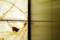 SHIHUI haute qualité Style moderne poli rétro-éclairé carreaux de marbre translucide naturel blanc Onyx pierre Villa décor ascenseur cabine