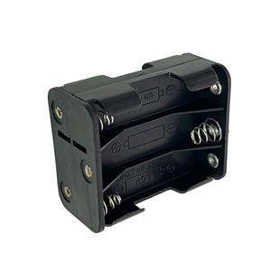 OKYN231217-3 Boîtier de support de pile double face en plastique 6*AA avec boucle pour pile 9V - Product Image 3