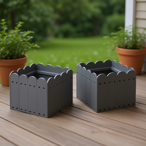 Fioriera da Giardino Quadrata Grigia in WPC, Design Rustico con Fori di Drenaggio per Esposizione Fiori su Portico o Balcone - Product Image 2