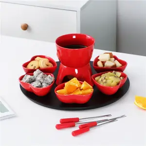 Nieuw Ontwerp Western Kookgerei Sets Smeltkroes 8 Stuks Hartvorm Rode Kleur Keramische Fondue Set