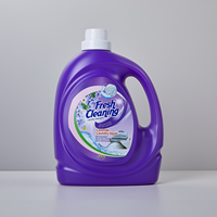 Détergent Lessive de Haute Qualité 5L en Bouteilles Rouges, Violets et Bleues Grande Capacité, Ingrédients Conçus pour l'Entretien des Vêtements
