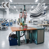 Machine de soudage à haute pression pour le moulage à chaud des empeignes de chaussures de sport, 12 kW, pression d'huile, 80 cm en 5 secondes, PVC TPU DDP