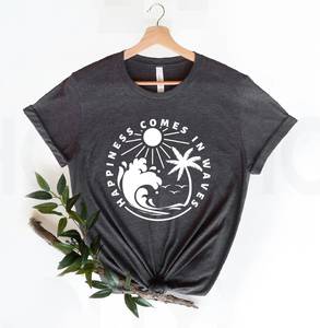 Camiseta OEM ODM Happiness Comes In Waves, Camiseta con Estampado de Olas, Camiseta para Vacaciones de Verano, Camiseta de Playa y Mar, Camiseta de Verano Personalizada 2023, Camiseta para Amigos - Product Image 1