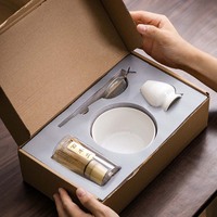 Nouveau coffret cadeau Matcha à la mode comprenant un bol à Matcha et un support de Chasen Fouet en bambou avec cuillère à thé Tamis en métal 6pcs Outils Matcha