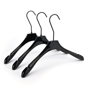 ชุดไม้แขวนเสื้อพลาสติกอะคริลิคสีดำสำหรับเด็ก - Product Image 2