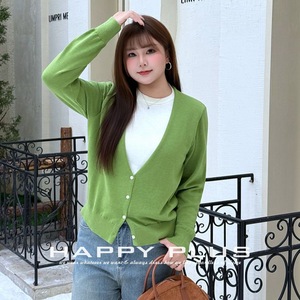 Suéter Cárdigan Negro con Cuello en V para Mujer, Marca LuckyFox, Grosor Medio, con Botones, Estilo Sencillo para el Trabajo - Product Image 2