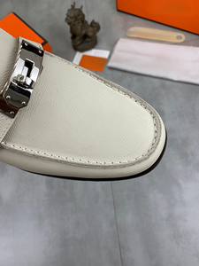 Lightweight comfortable men's classic casual cowhide upper with metal <b>accessories</b> stepping on daily office wear with flat <b>shoes</b> - Product Image 2