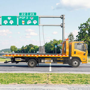 Camion de barrière de Offre Spéciale à fond plat JMC Nouveau véhicule diesel Camion de dépanneuse de sauvetage à bas prix - Product Image 1