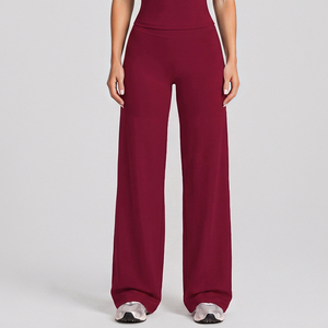 Set <span class=keywords><strong>Sportivo</strong></span> da Donna 2026 con <span class=keywords><strong>Reggiseno</strong></span> <span class=keywords><strong>Sportivo</strong></span> Regolabile a Righe e Leggings a Zampa Personalizzabili con Logo per Fitness e Palestra - Product Image 5