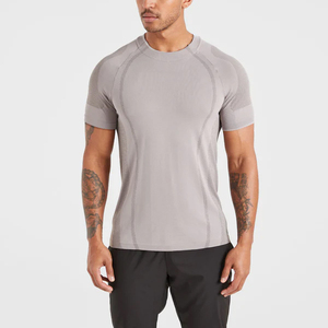 T-shirts d'été pour hommes, de haute qualité, personnalisables avec logo, coupe ajustée, manches courtes, col rond, respirants, sportifs, sans coutures, unis - Product Image 1