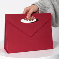 Caja Triangular de Cartón Rígido, Diseño Clásico, Caja de Regalo para Bodas y Festivales, Caja de Regalo Portátil para Tiendas, Logotipo Personalizado