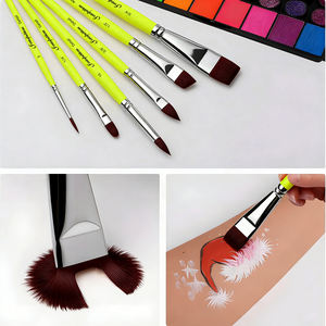 Juego de 13 Pinceles Profesionales de Nailon de Alta Calidad para Pintar el Cuerpo y la Cara, Redondos, Planos, Angulares, con Mango de Madera Amarillo Neón - Product Image 6