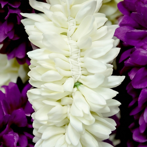 Artificial Flower Garland Purple <b>White</b> Floral <b>Hanging</b> Decoration for Wedding Mandap Temple Pooja Festival Home Entrance Decor - Product Image 2