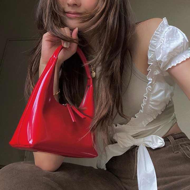 New Korean Lacquered Armpit Red Factory Ladies Tote Trendy Luxury Bags for Women 2022 Handbags