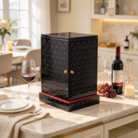 Coffret à vin en bois laqué brillant avec doublure en velours et quincaillerie dorée, armoire à double porte battante pour spiritueux, vente en gros, cadeau de vin haut de gamme