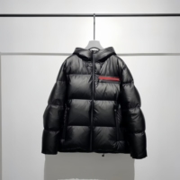 Doudoune Homme Couleur Unie Design Tendance 2026 – Légère, Respirante, Confortable et Chaude, Personnalisable