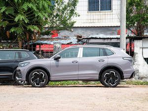 Para <span class=keywords><strong>Volkswagen</strong></span> <span class=keywords><strong>Tiguan</strong></span> 2,0 TSI 5N Motor <span class=keywords><strong>nuevo</strong></span> SUV con caja de cambios automática asientos de cuero cámara trasera FWD gasolina opciones de combustible eléctrico - Product Image 4