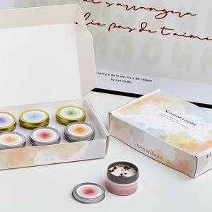 Bougie parfumée, cadeau pour femme, bougie à la cire de soja, aromathérapie naturelle avec fleurs séchées dans des boîtes réutilisables, cadeau relaxant pour un anniversaire - Product Image 4