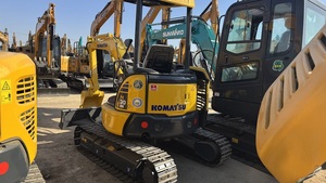 Komatsu PC30MR d'occasion pour espaces restreints - Zéro balancement de la queue, accès facile aux sites étroits - Product Image 4