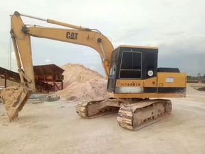 Excavadora Usada Original de Japón CAT 311B/D/F de 11 Toneladas - Product Image 5