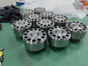 <span class=keywords><strong>Buse</strong></span> <span class=keywords><strong>de</strong></span> machine <span class=keywords><strong>de</strong></span> moulage par injection directe d'usine pour la production <span class=keywords><strong>de</strong></span> tuyaux et <span class=keywords><strong>de</strong></span> feuilles en plastique, pour usage en atelier - Product Image 2