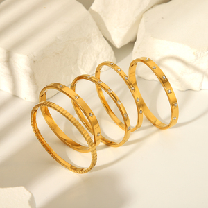 최신 신상품 스테인레스 스틸 18K CNC 큐빅 지르코니아 5 별 4 개 하이 퀄리티 여성용 팔찌 - Product Image 3