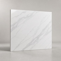 Dalle de pierre frittée Premium Snowflake White Time Glaze 1800x1200x9mm avec veinage gris fini pour murs et sols de cuisine, hôtels et villas
