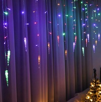 Neue LED-Weihnachtsfensterbeleuchtung mit Kleiner Weihnachtsbaumdekoration für Außenbereich 110V 220V Eiszapfen-Lichterkette