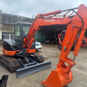 Mini-excavatrice d'occasion HITACHI zx50 zx60, 5 tonnes, 6 tonnes, hydraulique, sur chenilles, d'origine japonaise, bon état, faible nombre d'heures, prix bas, en vente - Product Image 1