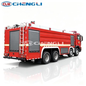 Camion-citerne HOWO 8X4 pour la lutte contre les incendies et le transport d'eau, capacité de 25 tonnes - Product Image 5