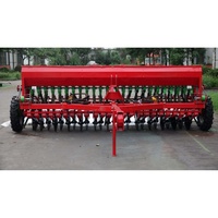 Semoir à blé remorqué par un tracteur, riz de montagne à grande échelle, luzerne, colza, engrais, machine intégrée pour l'herbe et les semences, semis en rangs