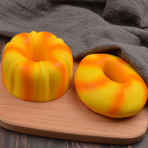 Modelo de Pan de Comida Simulada de PU, Juguete Antiestrés de Pan Suave - Product Image 3