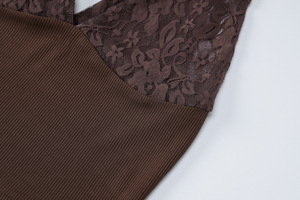 Cuello en V profundo Sexy Hottie Backless Slim Sexy Micro-elástico Color sólido Top corto de encaje con tirantes para mujer - Product Image 5