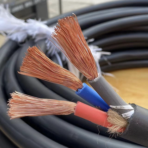 Câble électrique flexible YC de haute qualité, conducteur en cuivre, <span class=keywords><strong>gaine</strong></span> en caoutchouc, câble d'alimentation robuste pour usage extérieur - Product Image 1