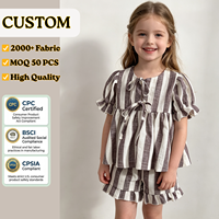 Ensemble de vêtements rayés pour bébé fille, haut à manches courtes et short à volants, tenue décontractée d'été