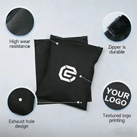 Impression en gravure de logo personnalisé, faible MOQ, sac en plastique polyéthylène translucide mat avec fermeture éclair pour le rangement des vêtements, pour les chaussures