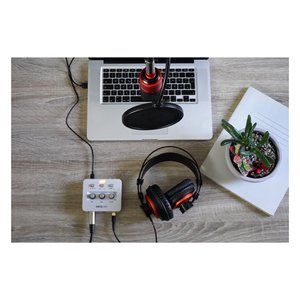 Interface audio Neva Uno blanche, prise XLR, entrées 6,3 mm, sortie USB Type C, carte son - Product Image 5