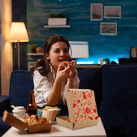 Günstige Recycelbare Wellpappe-Pizzabox mit Prägungsoption Individueller Logodruck 40x40 Quadratische Box für Pizzerien