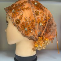 Hijab de luxe pour femmes de Malaisie, en dentelle, avec des perles, des pompons, un design floral brillant, respirant, pour toutes les saisons