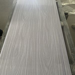 Panel de techo de Pvc de alta calidad Panel de cielo Techo De PVC Revestimiento De Cielo Techo de PVC para el mercado de Colombia - Product Image 1