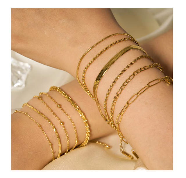 Cynya Women's New Fashion 18K Gold PVD Plated Stainless Steel Stacking Bracelets Charm Bracelets