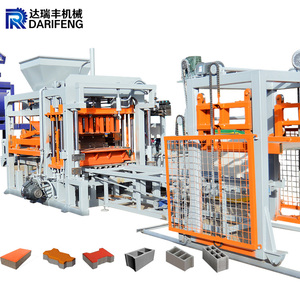 Machine à blocs de béton à commande intelligente, machine à fabriquer des briques en ciment, machine à fabriquer des blocs creux intelligents QT4-15 - Product Image 1