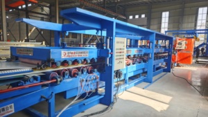 Giá tốt nhất phòng lạnh đá len/EPS Sandwich panel dây chuyền sản xuất bánh sandwich Panel Máy làm bánh sandwich panel dây chuyền sản xuất - Product Image 6