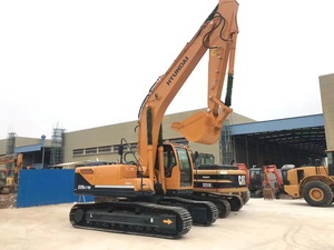 Excavadora Usada Hyundai 220LC-9/305LC-9/150W-9/210W-7/210W-9 Modelo 2022 Motor de 107KW Buen Estado con Bomba, Caja de Cambios, PLC y Rodamientos - Product Image 3