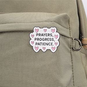 Broche en métal Kawaii Faith, motif agneau et bouquet de cœurs, pour collection de cadeaux pour croyants - Product Image 4