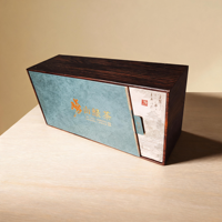 Boîte cadeau rigide de luxe de style livre, magnétique et personnalisable, avec inserts et finitions spéciales