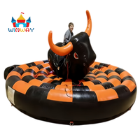 Taureau mécanique gonflable avec tapis de sécurité, aire de jeux de carnaval commerciale pour la location de fêtes et les divertissements en plein air